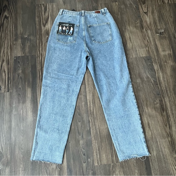 Simple Society NEW Mom Jean Highrise Roll Cuff Button Fly Jeans - Picture 5 of 16